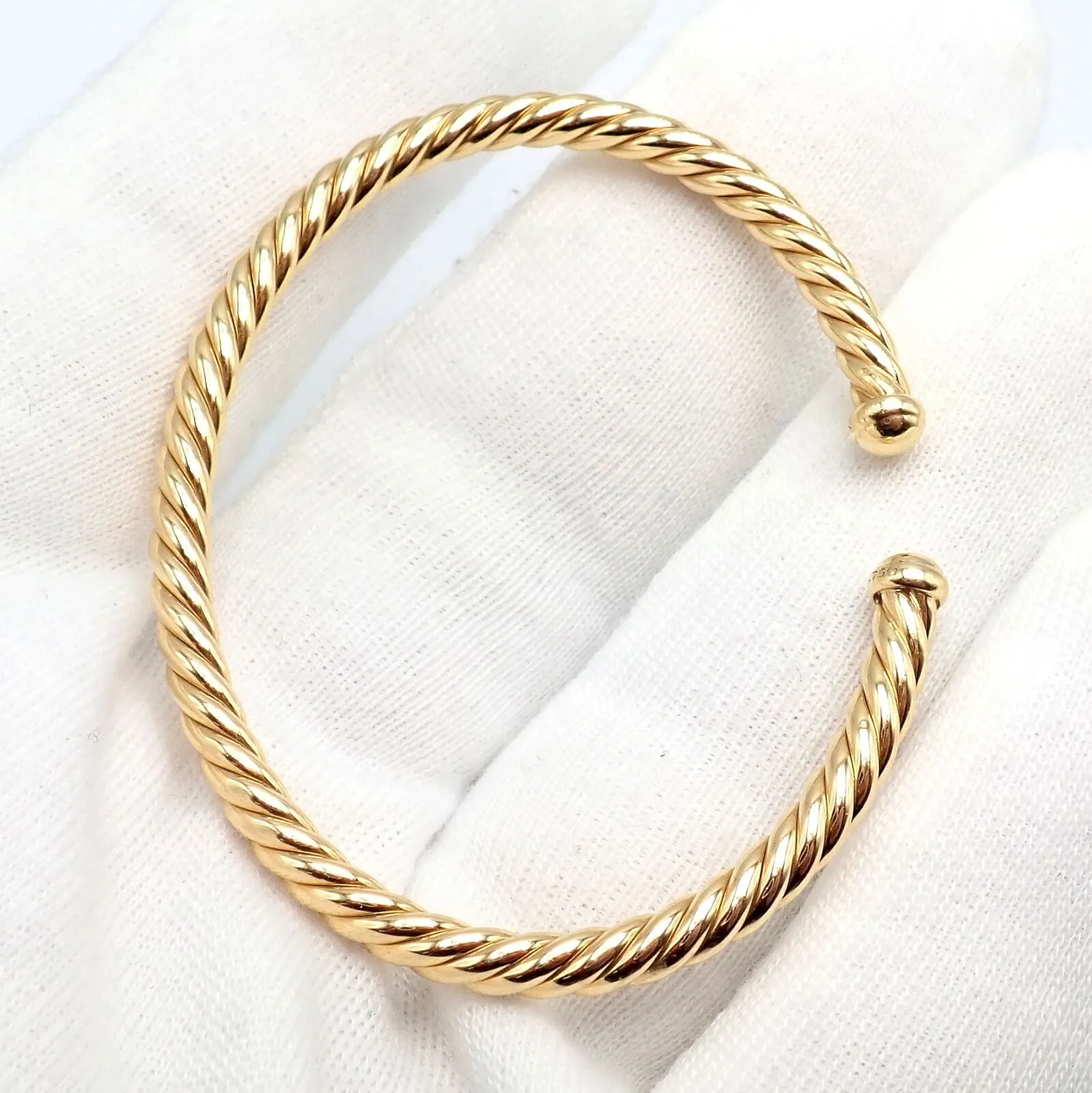 Authentic! David Yurman DY 18k Yellow Gold 4mm Cable Medium Bangle Bracelet