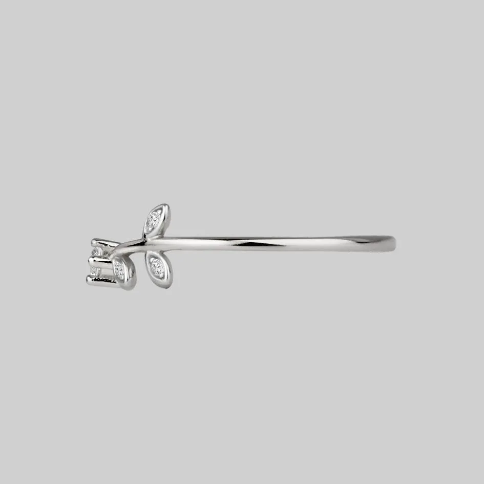WHISPER. Cubic Zirconia Silver Leaf Ring